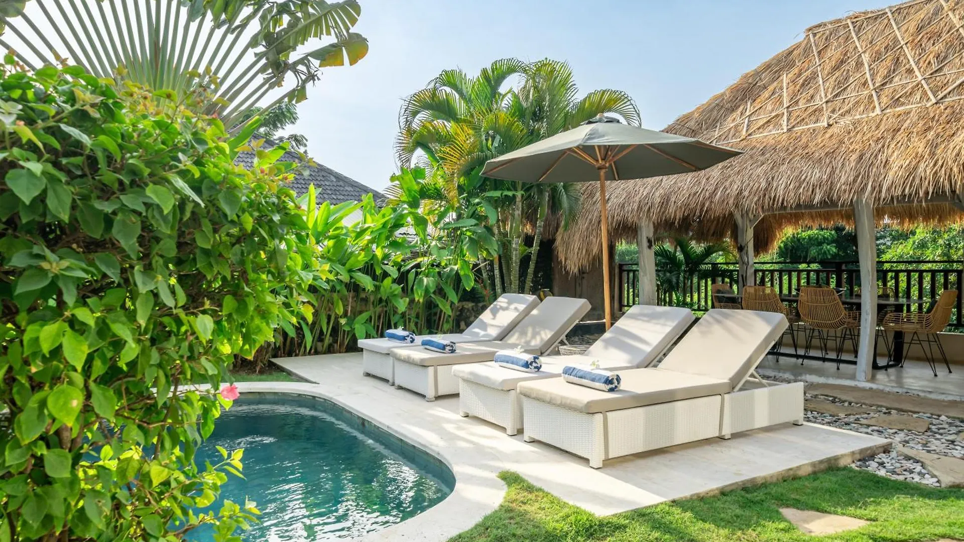 Balangan Beach Villa Idaman Bungalows Jimbaran