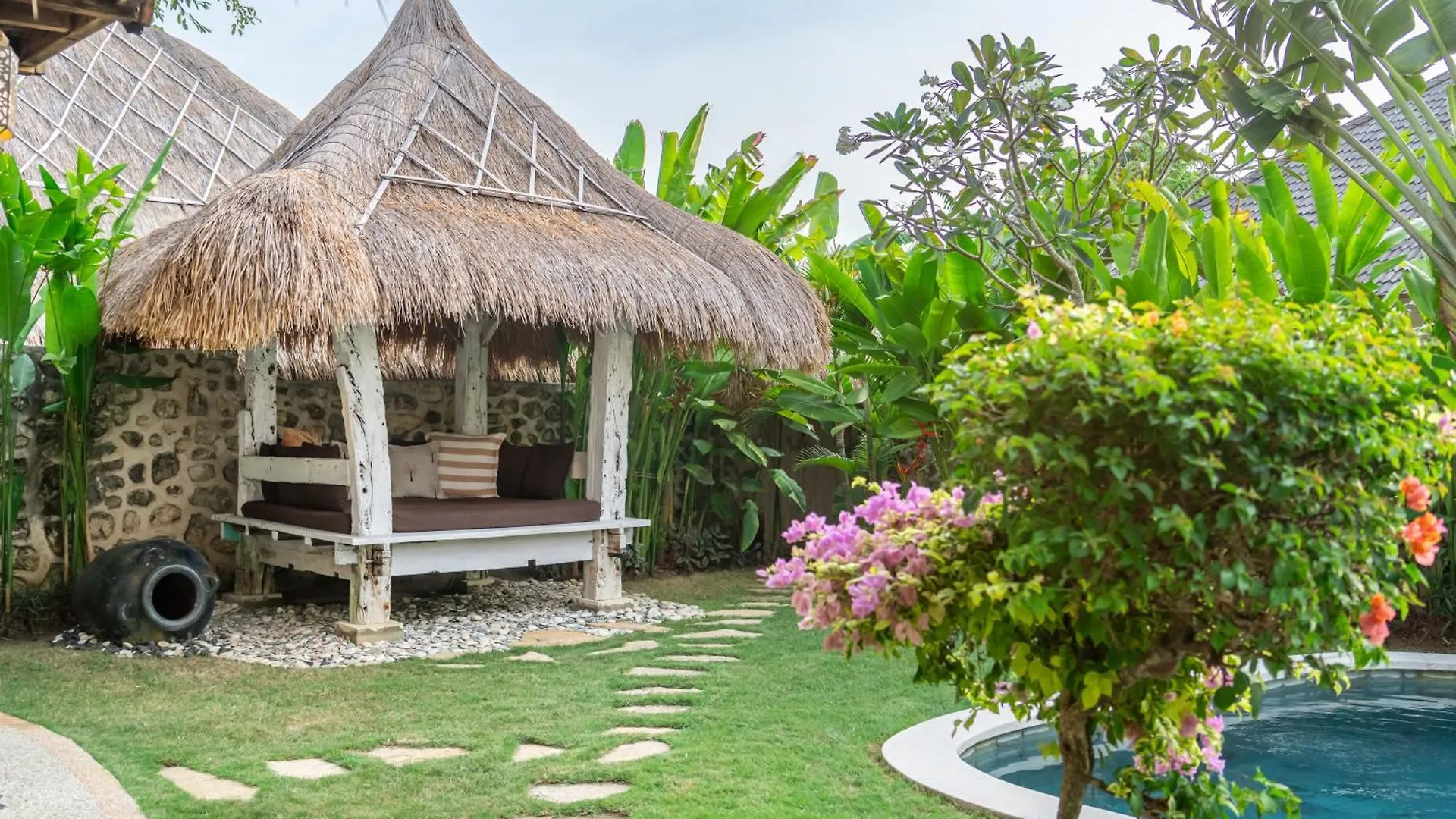 Balangan Beach Villa Idaman Bungalows Jimbaran 0*,