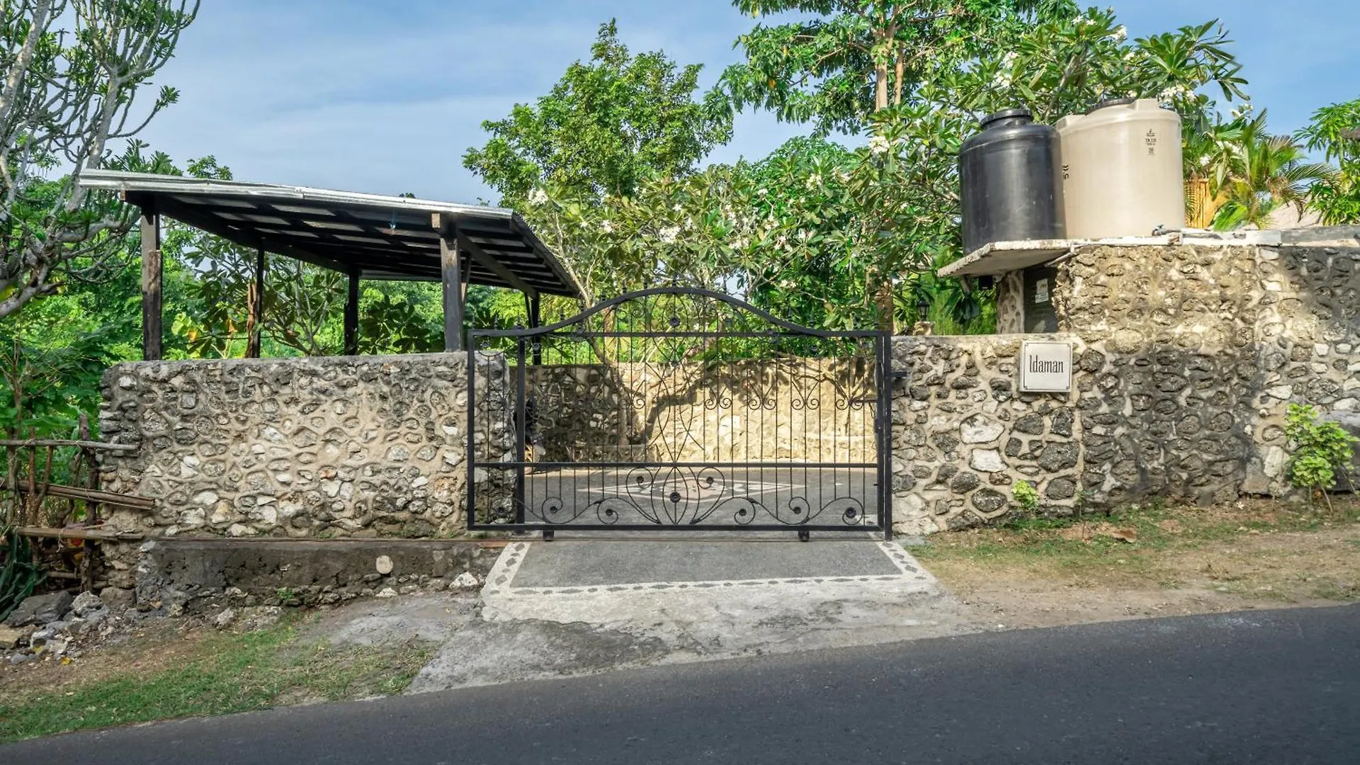 Balangan Beach Villa Idaman Bungalows Jimbaran Indonesia